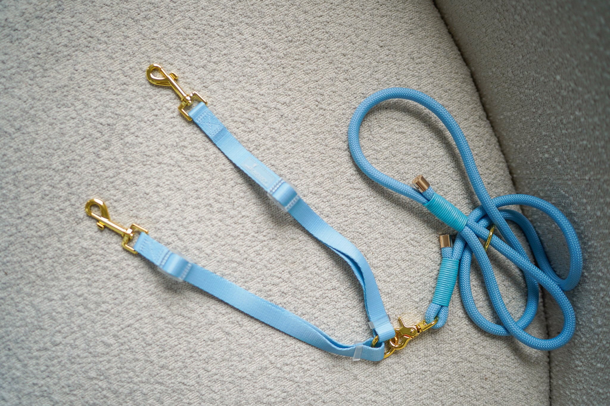 DOG LEASH COUPLER SPLITTER - BLUE