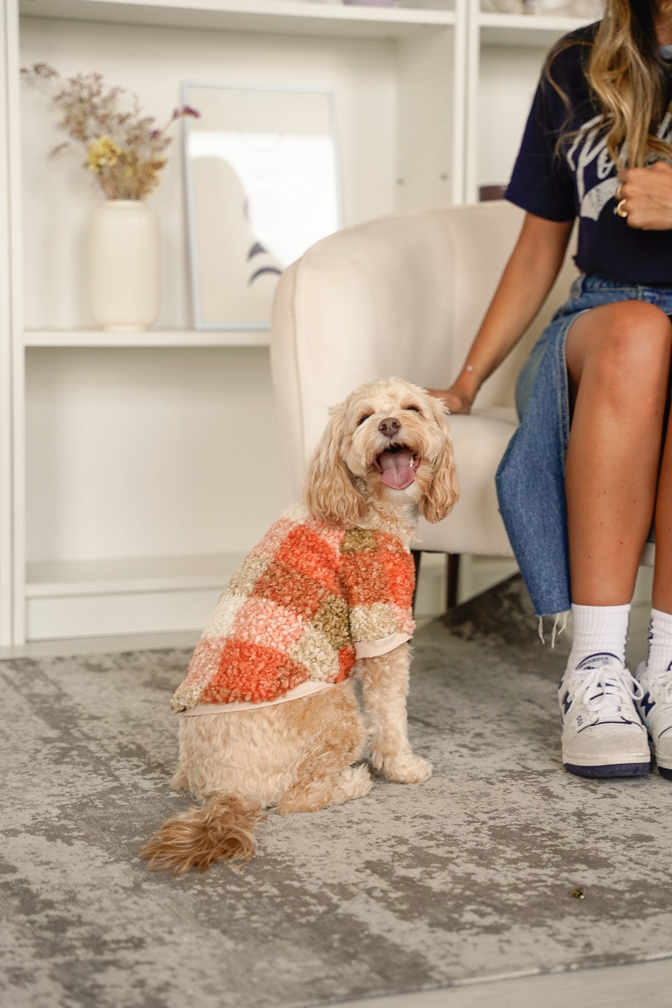 DOG BOUCLÉ SWEATER - Orange Plaid