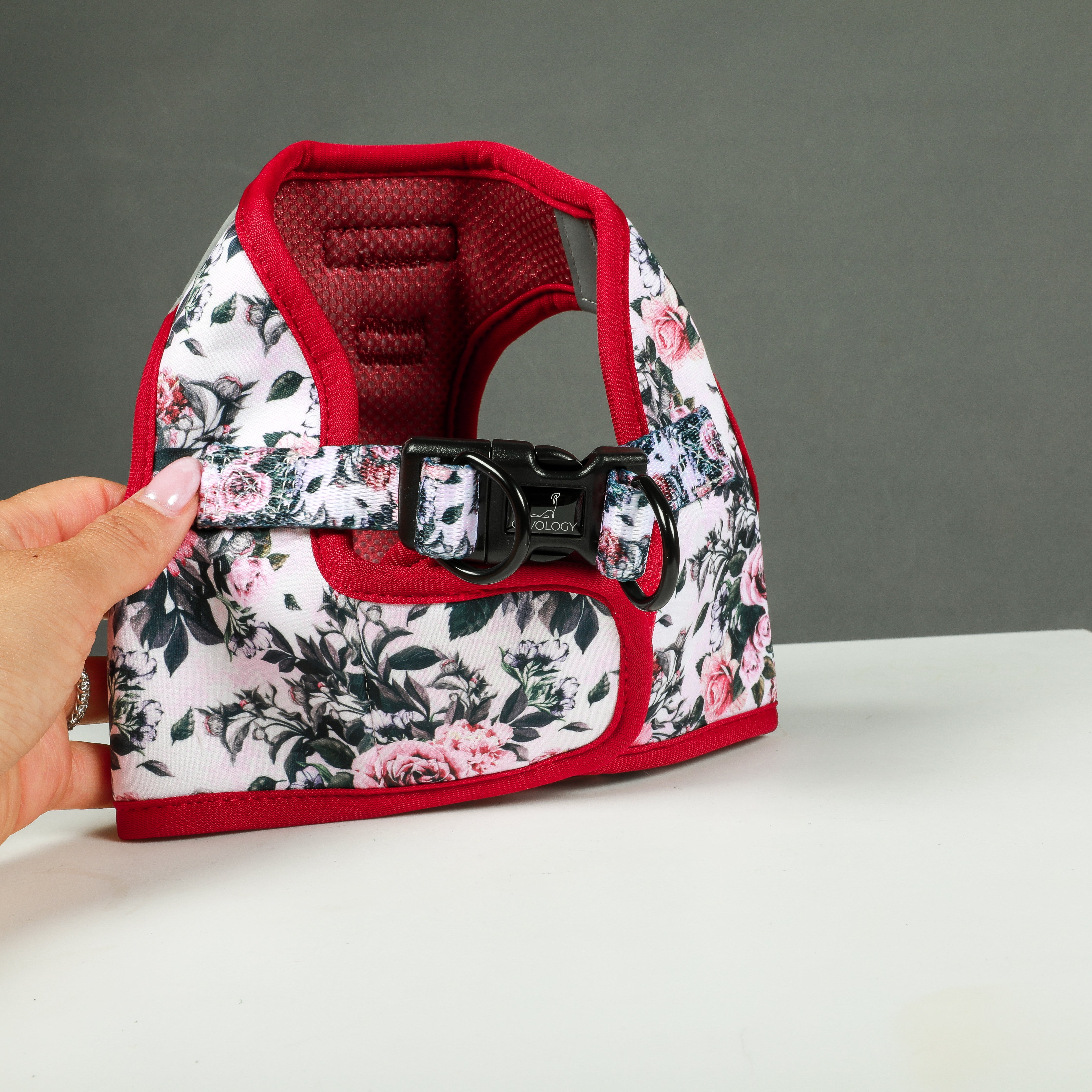 VEST STEP IN HARNESS - Autumn Roses