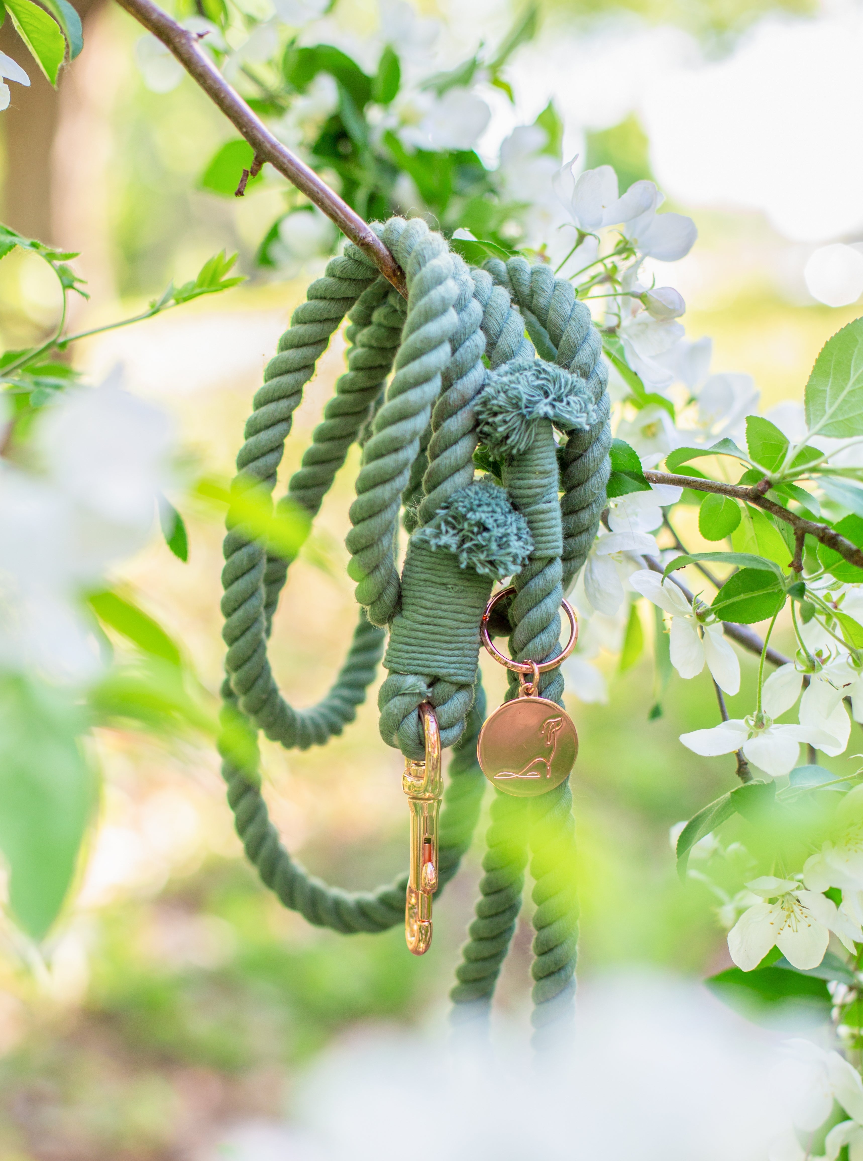 IMPERFECT ROPE LEASH - Sage Green