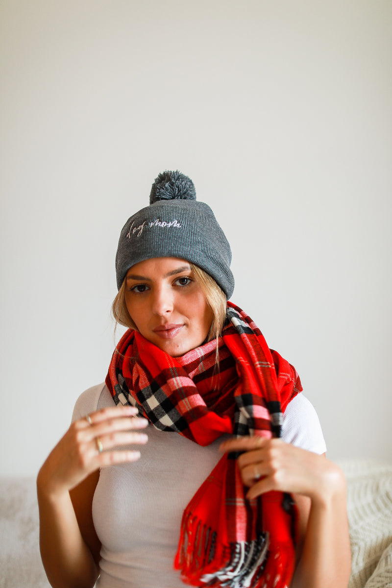 POM POM BEANIE - Dog Mom