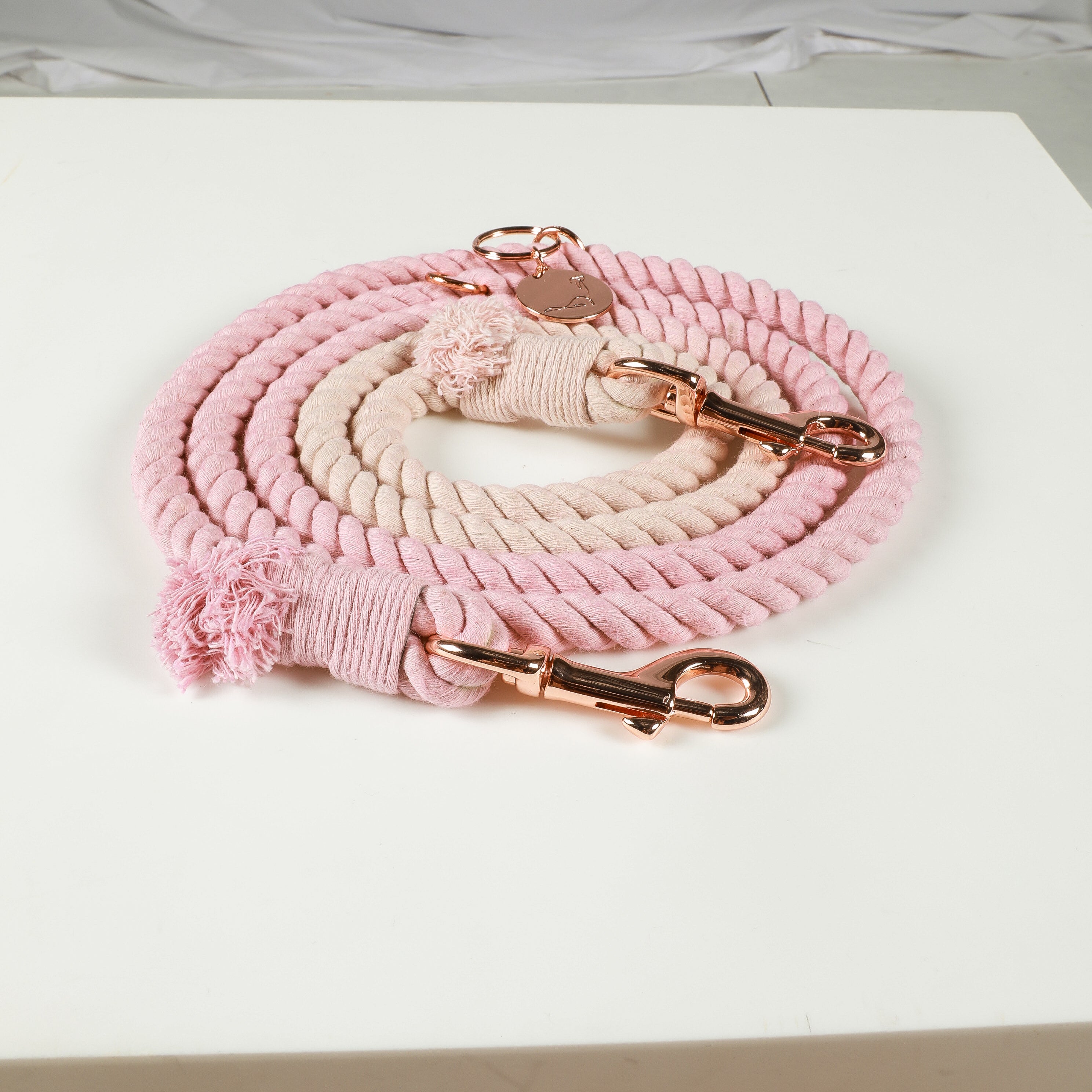 HANDS FREE ROPE LEASH - Pink Ombré